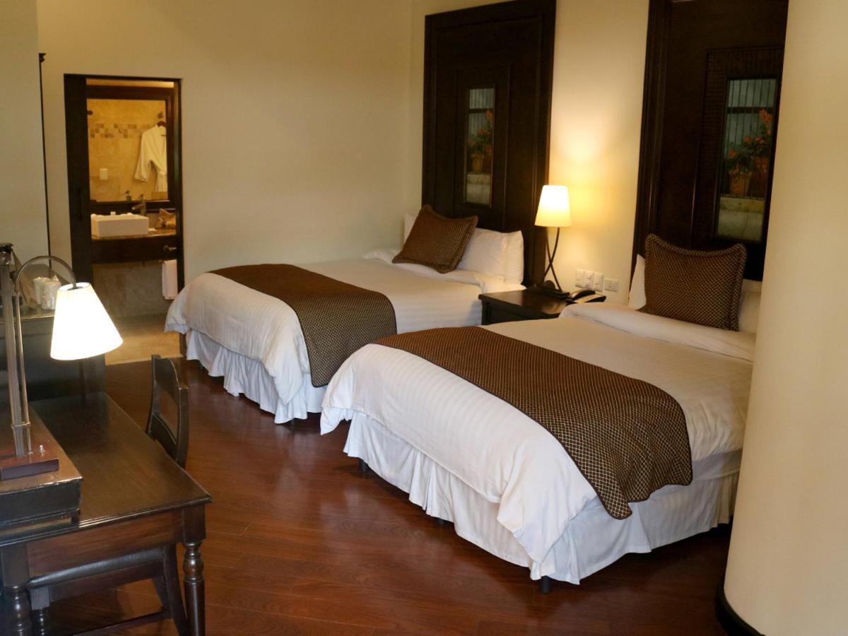 Camino Real Hotel Antigua