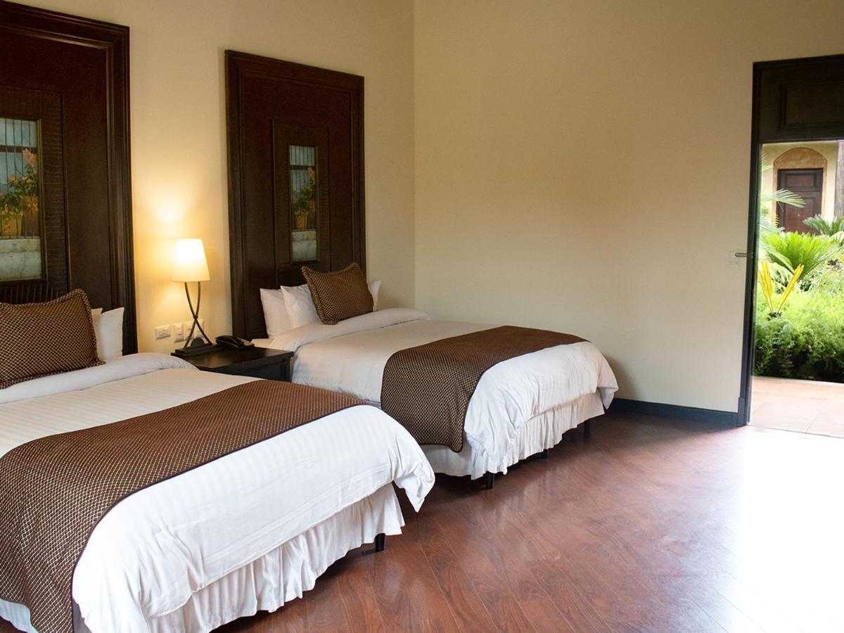Camino Real Hotel